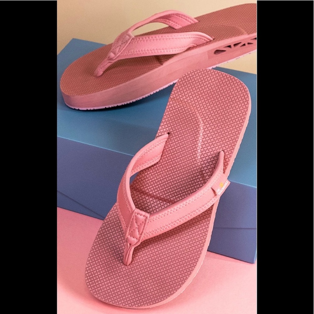 The Healing Sole- Pink Palmer Flop Flop(size 10.5)